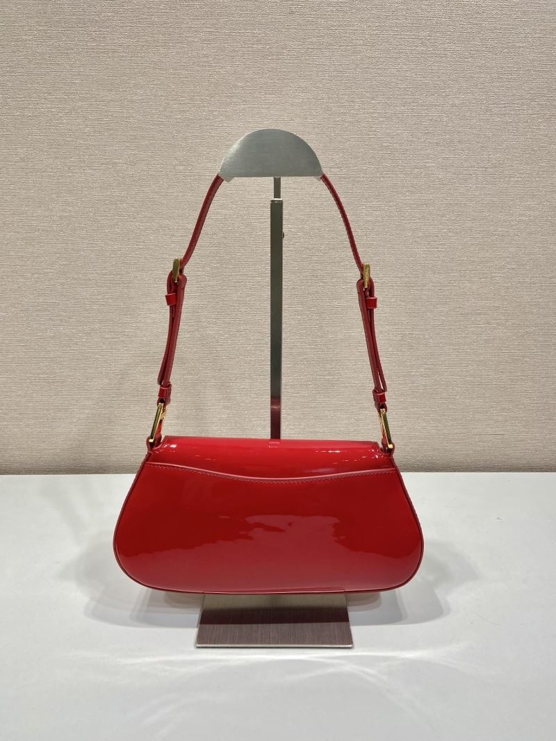 Pra*a cleo bags